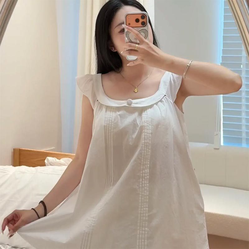 〈Lightly White Thoughts〉French-Style Sweet and Youthful Nightgown with Doll Collar and Small Flutter Sleeves