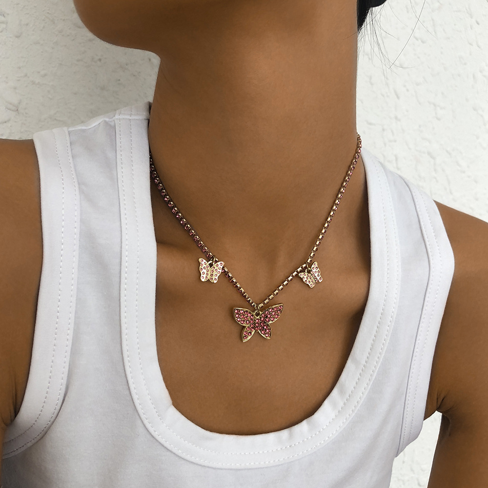 N9244 Personalized Hip Hop Diamond Butterfly Necklace Fashion Retro Artistic Necklace Europe and Ame