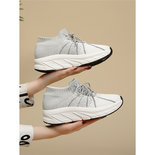 Ҭ��ЬŮ����2025�¿��͸��W���w��͸���\�����eЬ�p���ܲ�Ь