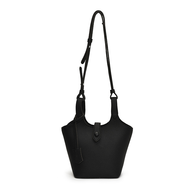 Bolsos de cesta de verduras populares de este año para mujer 2025 nuevo bolso de hombro súper caliente bolso de cubo de ocio simple