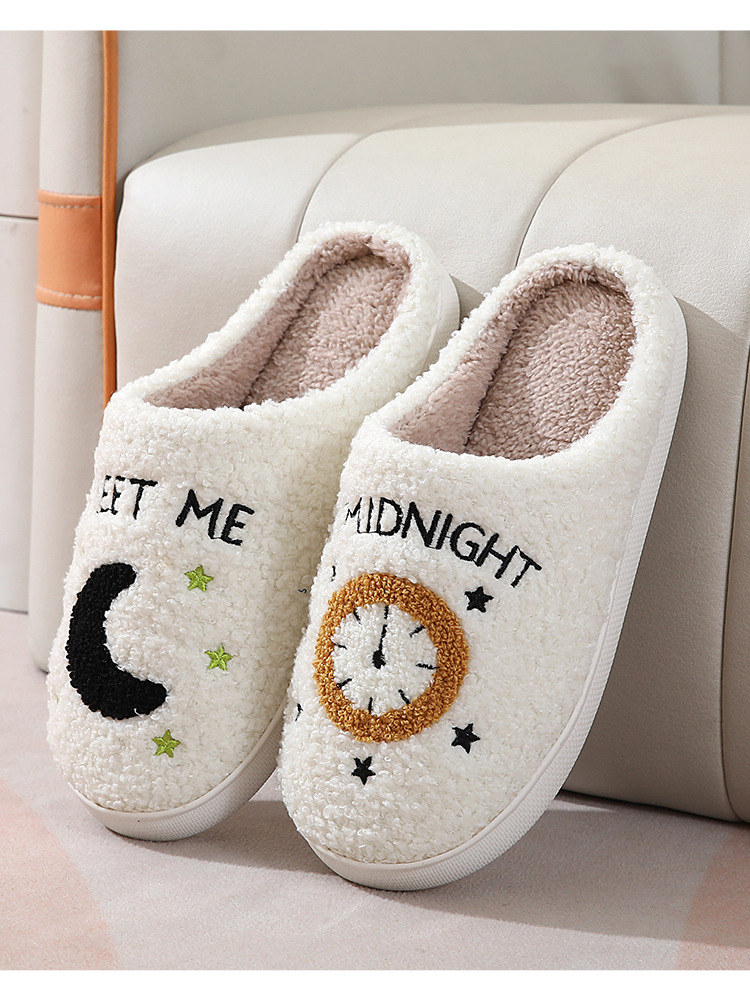 Unisex Casual Cartoon Round Toe Home Slippers Cotton Shoes display picture 3