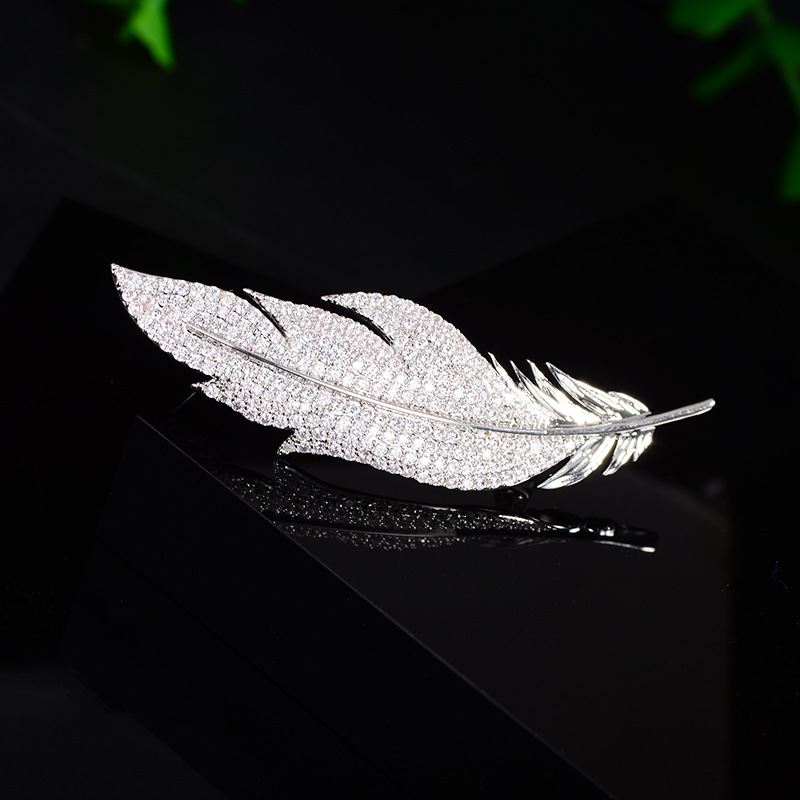 Vintage Minimalist Brooch For Men Stylish Accessory For Suits_voghion.com