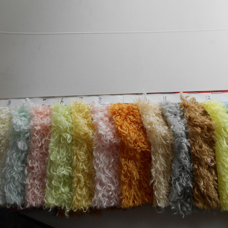 菊花绒 羊圈绒 羊卷绒 卷曲绒浪花绒秋冬纬编服装家纺女装面料图