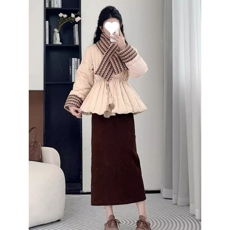 Winter removable design scarf with down