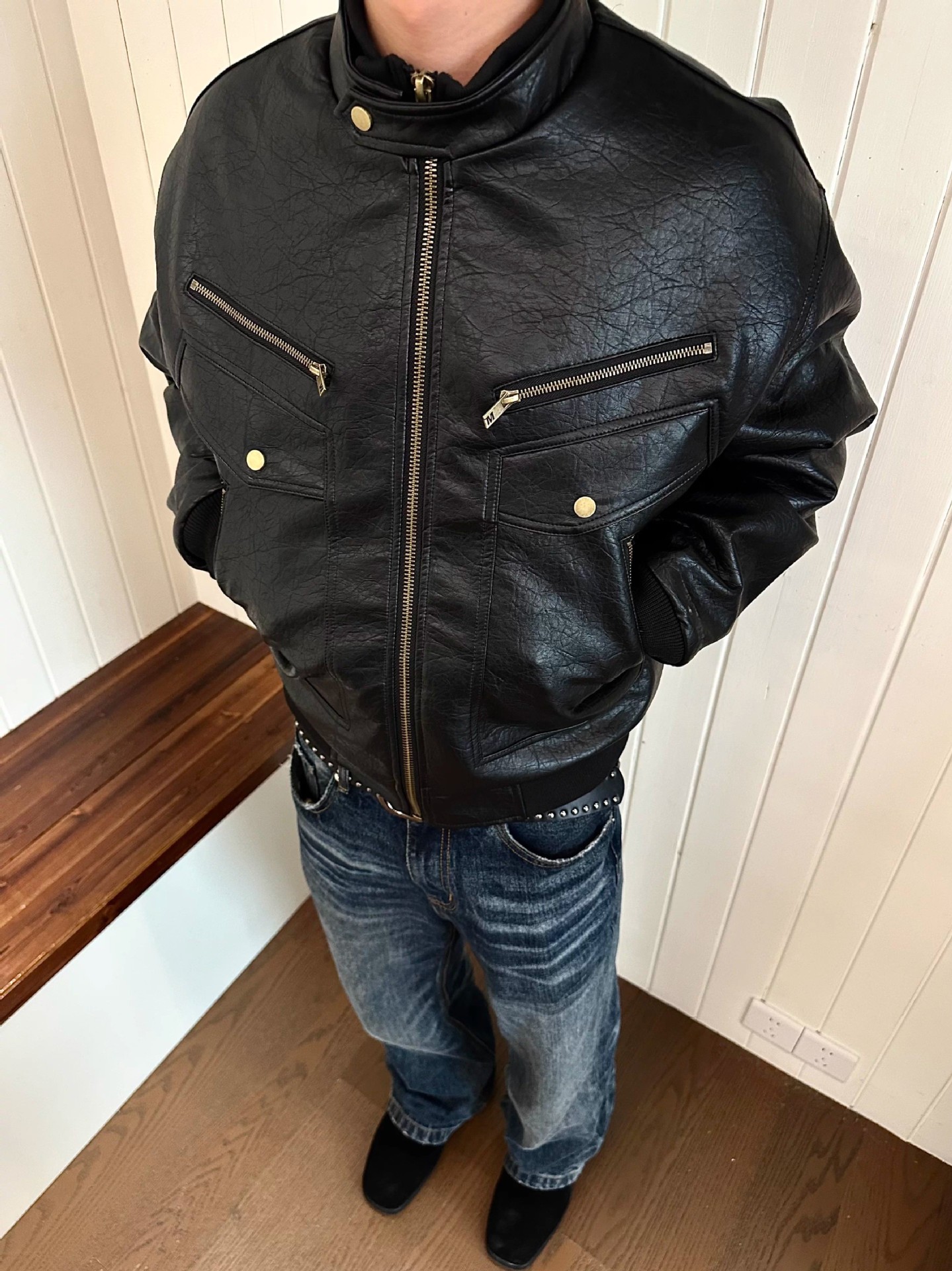 Men's Retro Leather Motorcycle Jacket With Multi Pockets Black_voghion.com