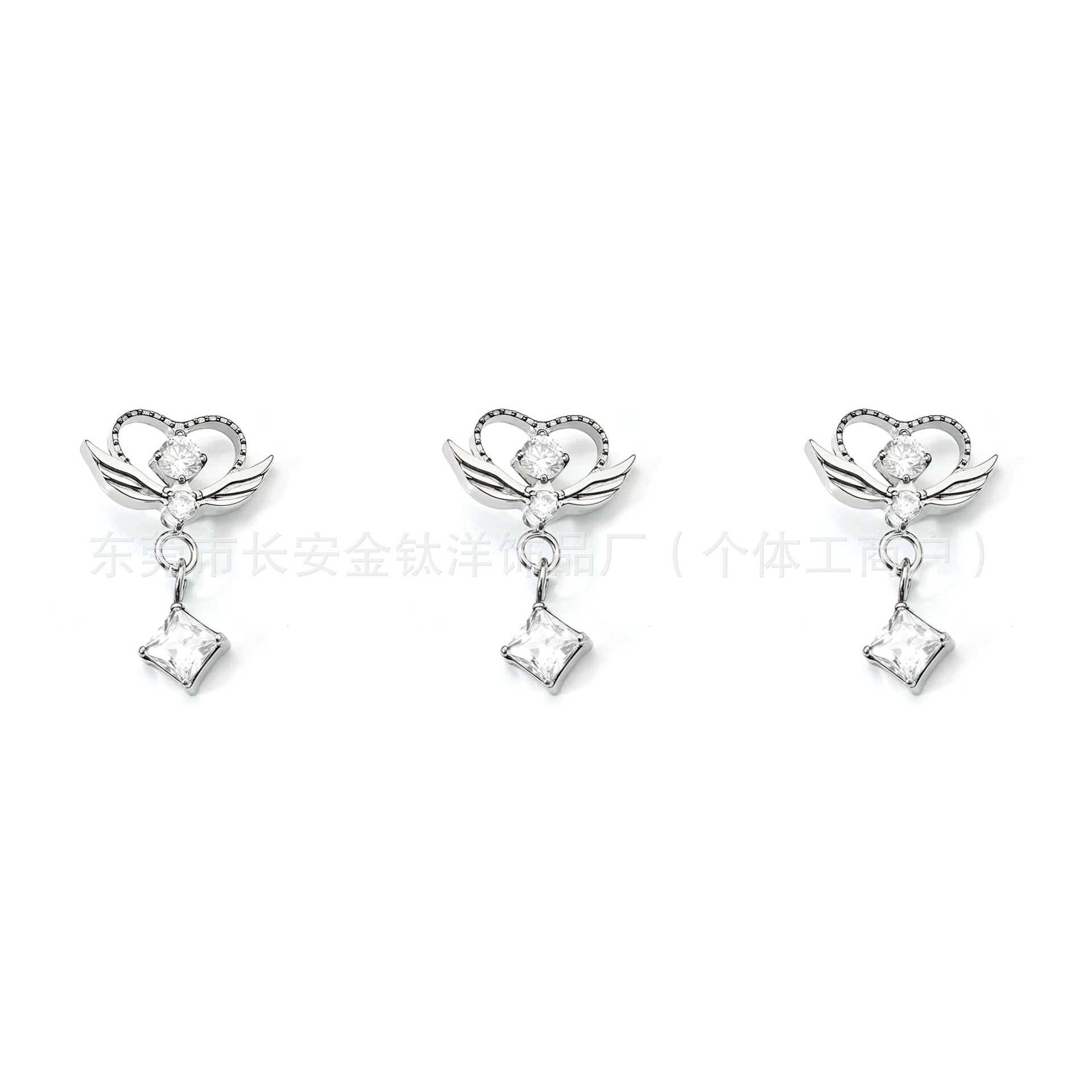 Labret piercing jewelry detail image