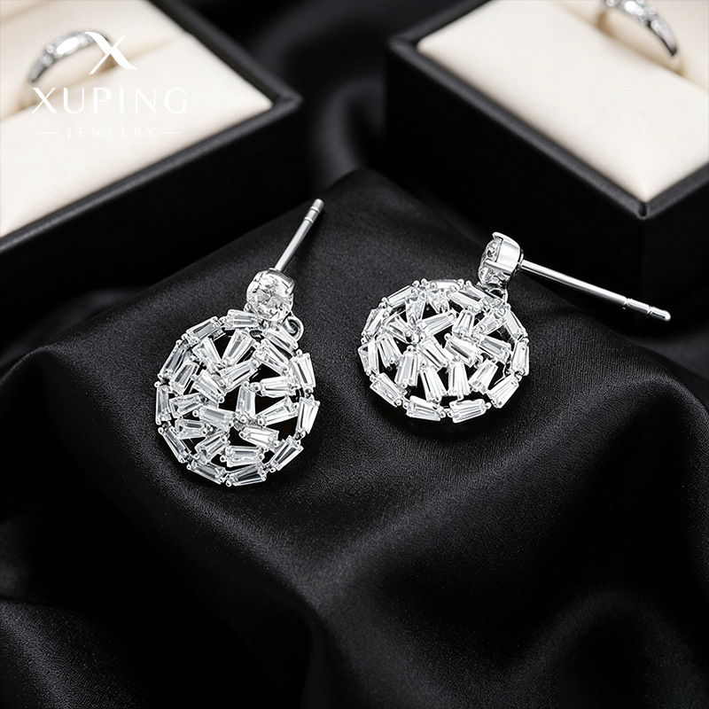 Xuping simple inswind gemas artificiales geométricas aretes de brida redondas de aleación de cobre chapado orejas blancas para mujeres