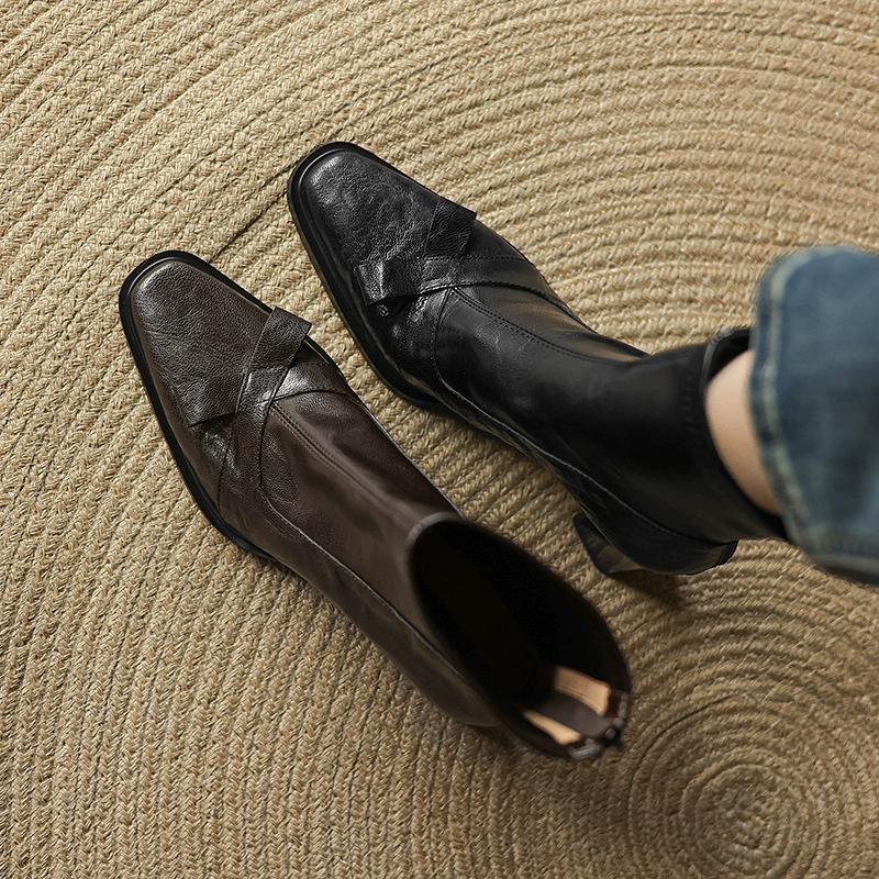 Осенние красивые французские винтажные короткие сапоги женские толстые каблуки эластичные тощие каблуки 2024 новые короткие сапоги осенью и зимой