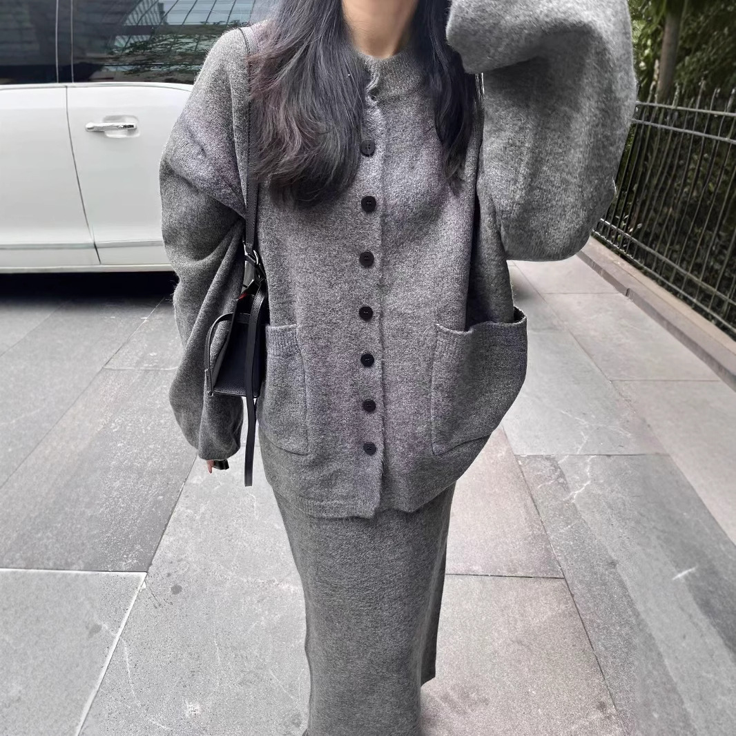 South Korean autumn goods