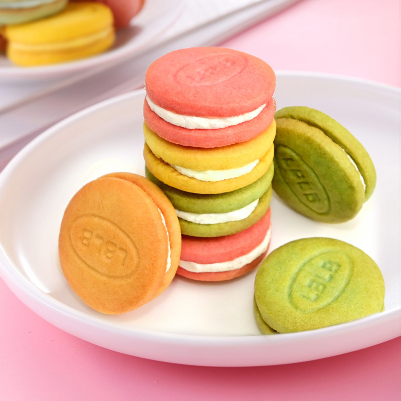 AJI jump jump sugar Macaron sandwich biscuits 133g multi -flavored office net red casual snack food wholesale