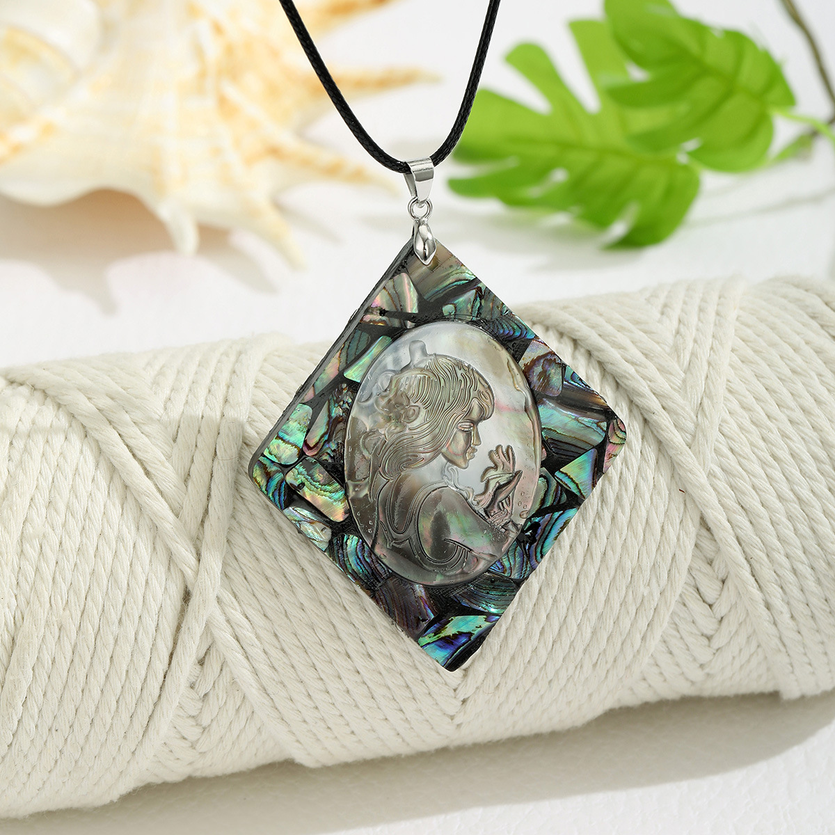 Europa y América de moda natural abalón conchas de mar profundo conchas de mariscos belleza serie colgante collar joyas de vacaciones de playa