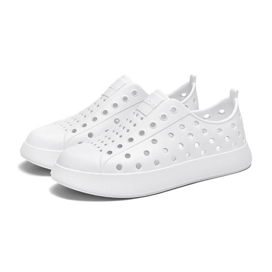 Summer New Children's Cave Shoes Men's and Women's Baotou Thick Sole Outer Wear Non-slip Hollow Beach Sandals Breathable Casual Shoes
