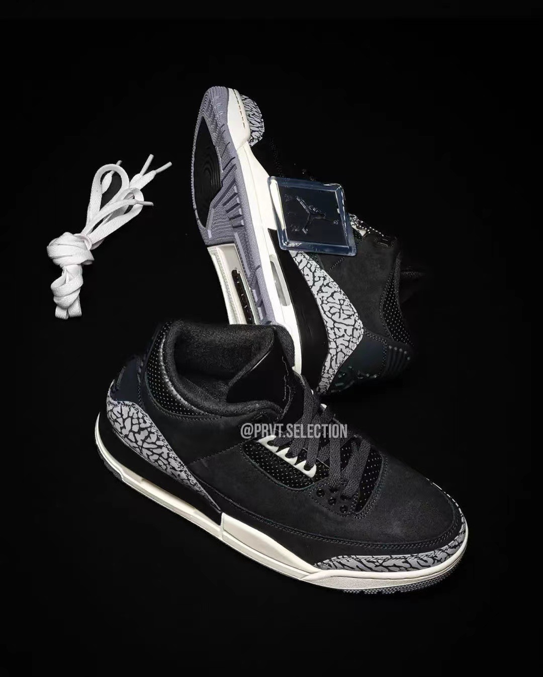 오프화이트 블랙