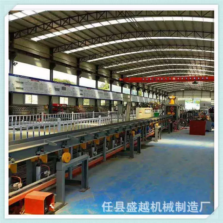 Линия по производству резьбонарезных станков для арматуры с полностью автоматическим компьютерным числовым управлением, интеллектуальной транспортировкой, распиловкой и резкой.