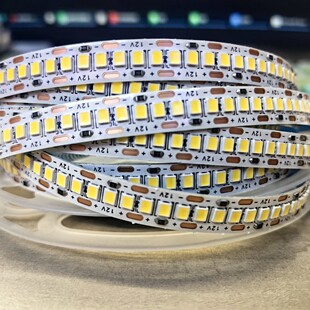 �͉�12V240�� 2835LED����10MM�����NƬ�􎧙��������b���l��