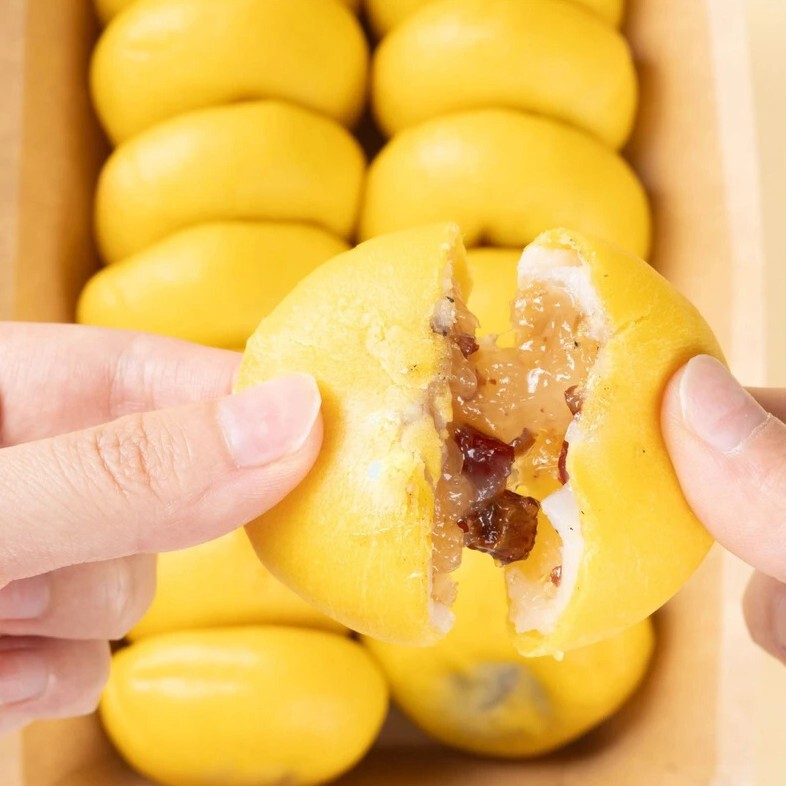 小米山药银耳小点心小零食早餐好吃的糕点小米山药银耳饼|undefined