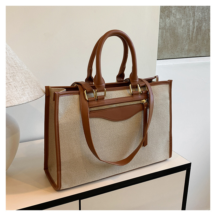 Bolsas casuales de gran capacidad para mujeres 2024 otoño nueva moda lona de hombro bolsas de brazo de viaje simple bolsas de mano image 9