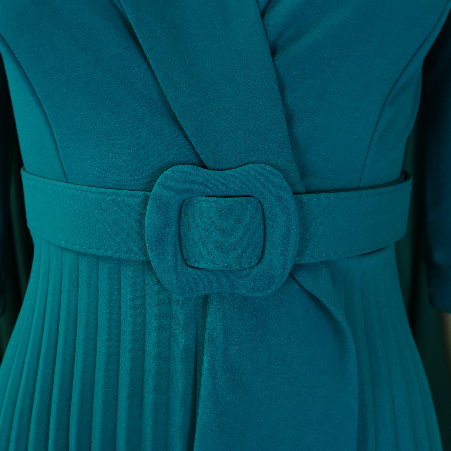 Women's Blazer Collar Pleated Waist Skirt Set For Autumn Winter_voghion.com
