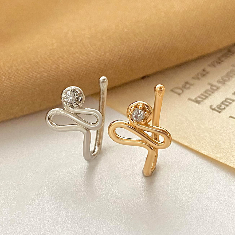 Fashion Zircon Inlaid Twisted Nasal Splint Non-Piercing Jewelry Letter S Fake Coiling Nose Studs