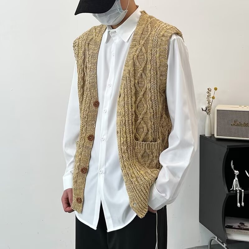 Hong Kong style retro vest cardigan, unisex Japanese style couple V-neck outerwear layered knitted cardigan vest, cross-border wholesale