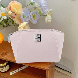 2025 Hot Selling Large Capacity Storage Bag Organizer Bag Portable Toiletry Bag Travel Cosmetic Bag Large Capacity Cosmetic Bag