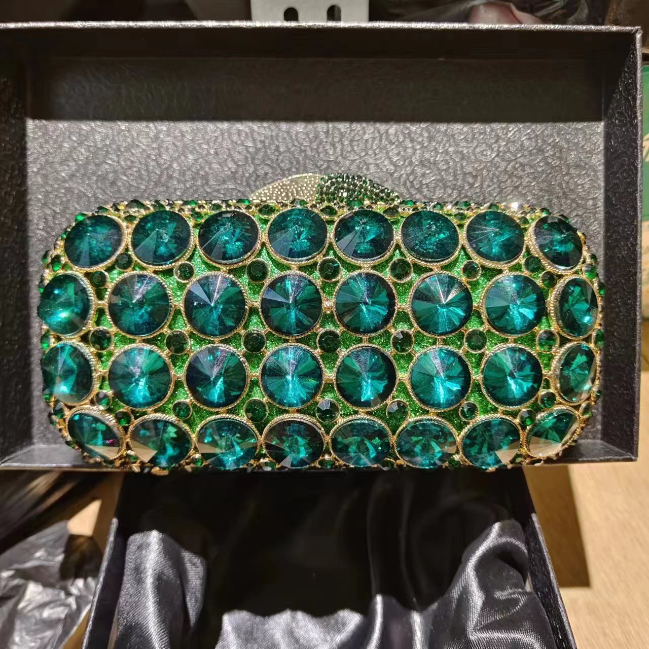 Túi clutch dạ hội nạm kim cương cao cấp cầm tay — Hoa tím, Màu tím đậm, Xanh ngọc lục bảo, Màu bạc chi tiết 8