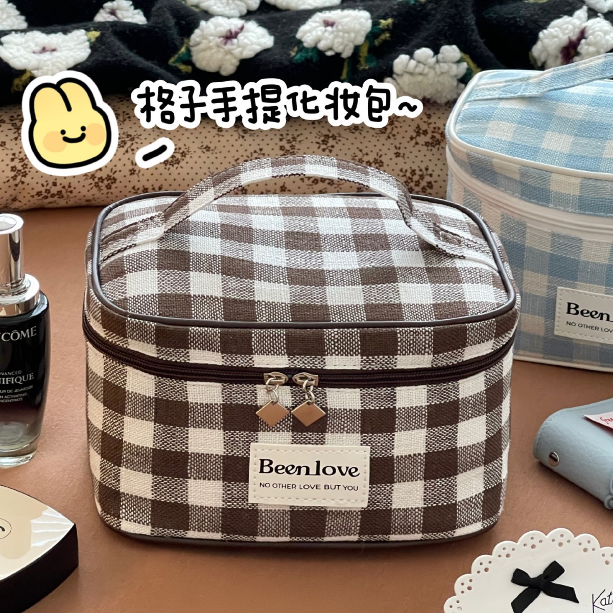 Nuevo bolso de maquillaje a cuadros simple damas bolsa de almacenamiento de maquillaje de gran capacidad portátil lápiz labial cepillo de maquillaje bolsa de lavado