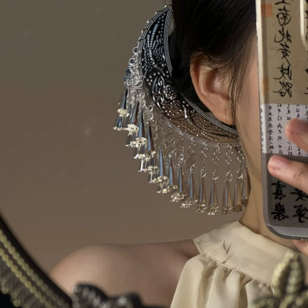 银铃坠梦~民族风头饰月牙流苏发簪女高级感苗族银色发钗簪子发饰|undefined