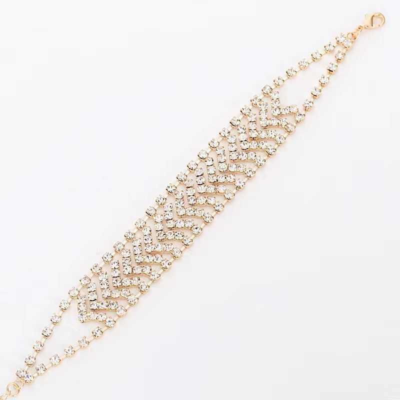 Pulsera de diamantes de múltiples hileras de moda europea y americana de alta gama elegante pulsera de diamantes de imitación de lujo simple pulsera fábrica al por mayor