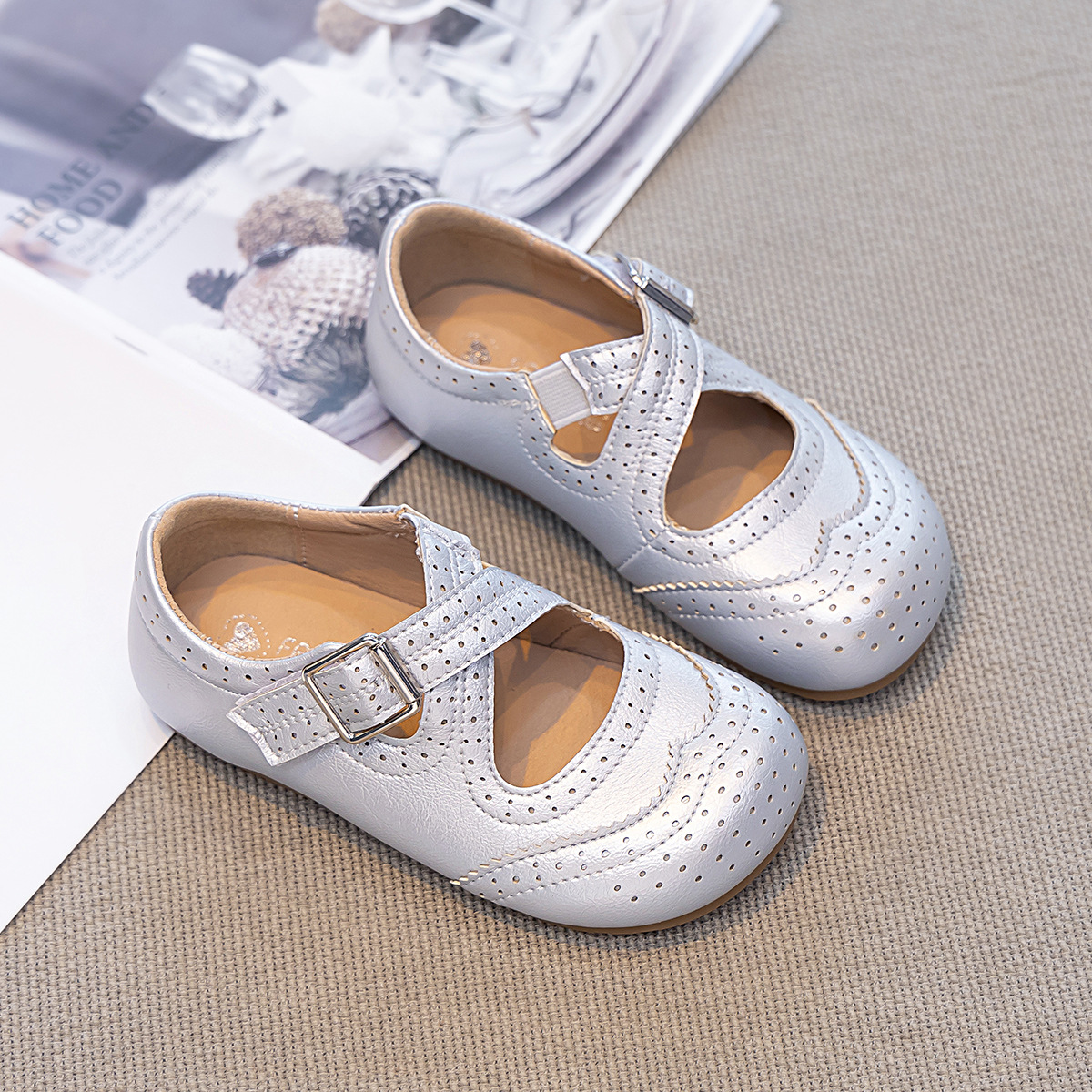 Niñas con suela suave Mary Jane zapatos de cuero de verano 2026 nuevos niños británicos huecos pequeños zapatos de cuero zapatos princesa image 7
