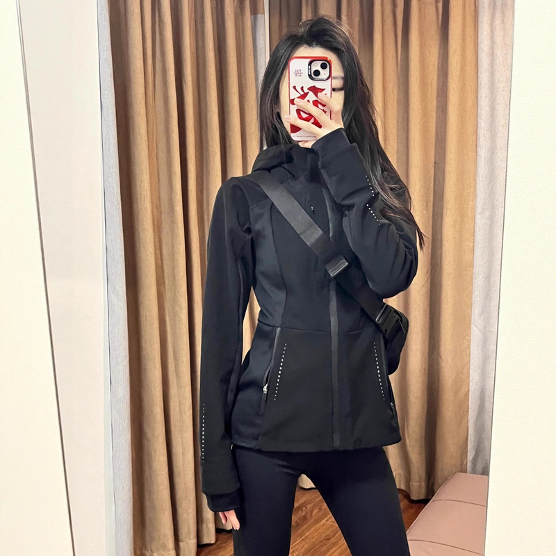 Lulu Fend Slim-Fit Waist-Cinching Softshell Jacket for Women, Spring and Autumn Coat, Petite Mountaineering Sports Waterproof Top