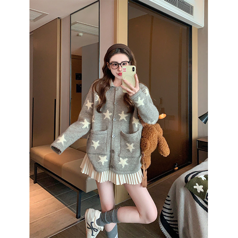 Gray star-patterned sweater cardigan for women, 2026 new autumn/winter collection, thickened, loose-fitting, casual knit top, trendy Gray star-patterned sweater cardigan for women, 2026 new autumn/winter collection, thickened, loose-fitting, casual knit top, trendy