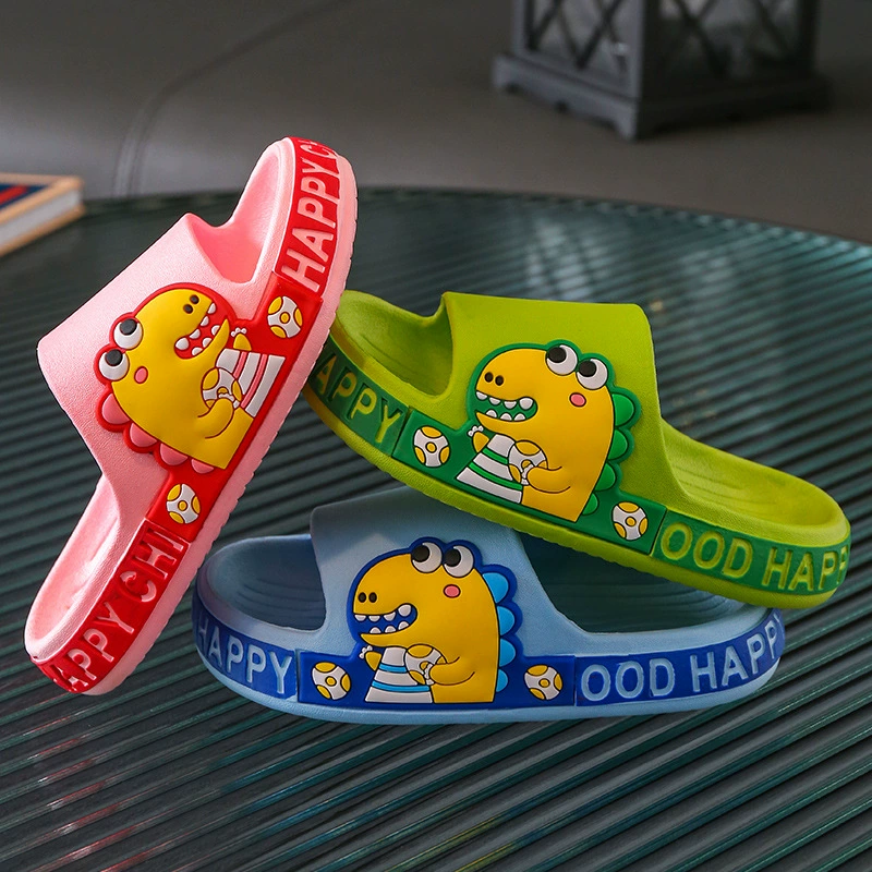 Детские летние тапочки для мальчиков и девочек, нескользящие с мультяшным динозавром для дома, милые шлепанцы, мягкая подошва
