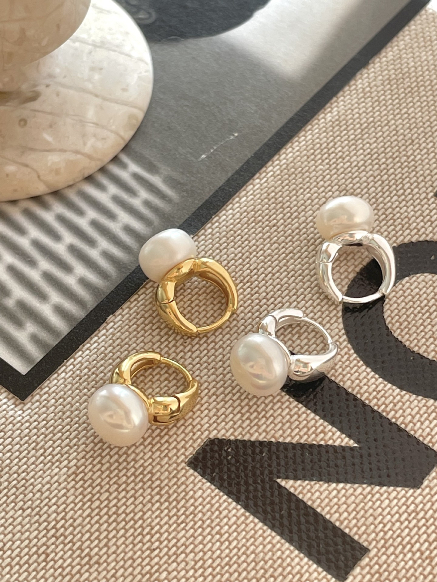 5g Weight 925 Sterling Silver Ear Needle Material 18K Gold Plated Plating Material Pearl Inlay Material Earrings Classification 1 Pair Quantity Daily Occasion 925 Sterling Silver Material Round Pattern All Seasons Season Women's Gender Inlay Design Simple Style Style 1 Pair 18K Gold Plated 925 Sterling Silver Pearl 925 Sterling Silver Earrings Round Earrings 11