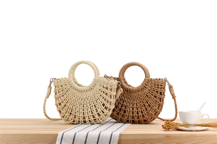 Women's Small Straw Solid Color Fashion Hollow Out Shell String Crossbody Bag display picture 1