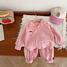 春秋女童套装宝宝洋气儿童个性潮牌韩版卡通条纹外套运动裤两件套