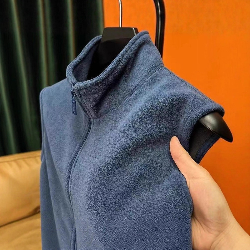 Autumn and Winter Outdoor Men's and Women's Warm Fleece Vest Men's Zipper Lamb Polar Fleece Outer Wear Stand-Up Collar Vest Autumn and Winter Outdoor Men's and Women's Warm Fleece Vest Men's Zipper Lamb Polar Fleece Outer Wear Stand-Up Collar Vest