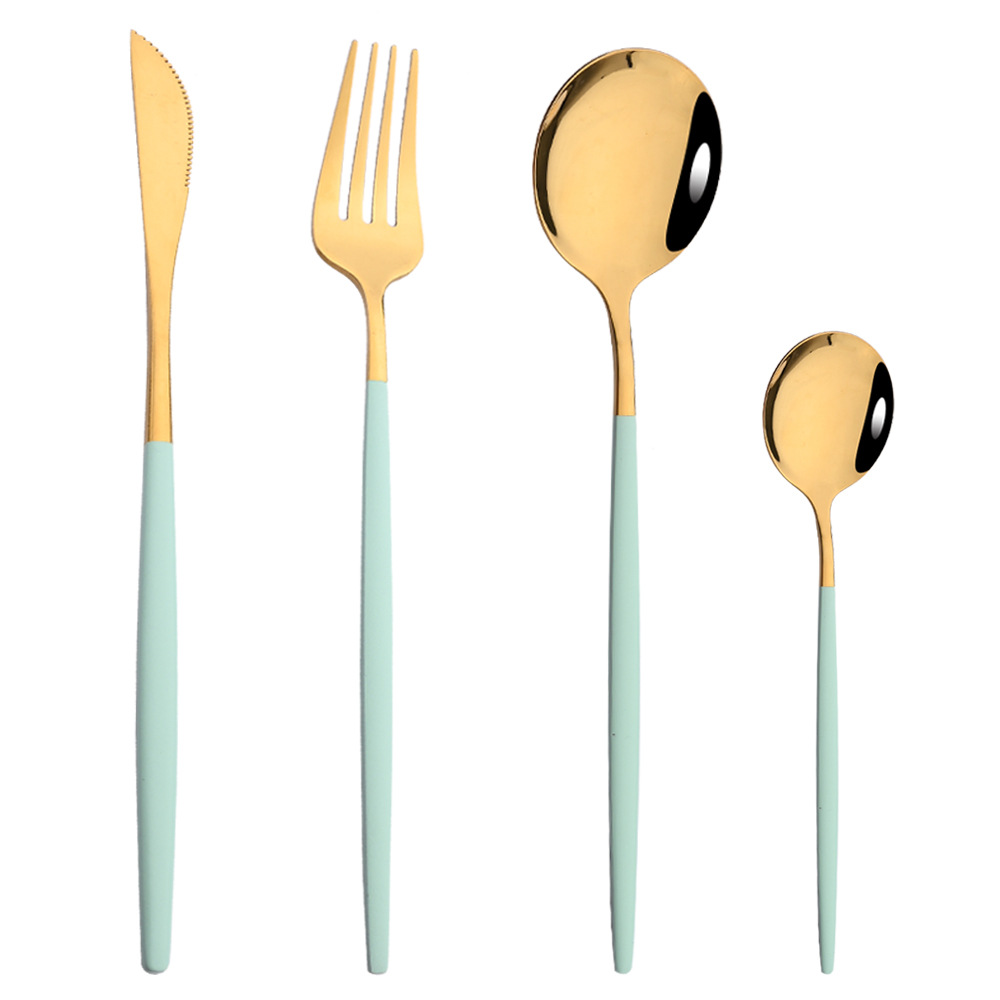 Vajilla de acero inoxidable portugués cuchillo de carne y tenedor portátil ins Hotel Occidental de oro occidental comida cuchillo y tenedor combinación