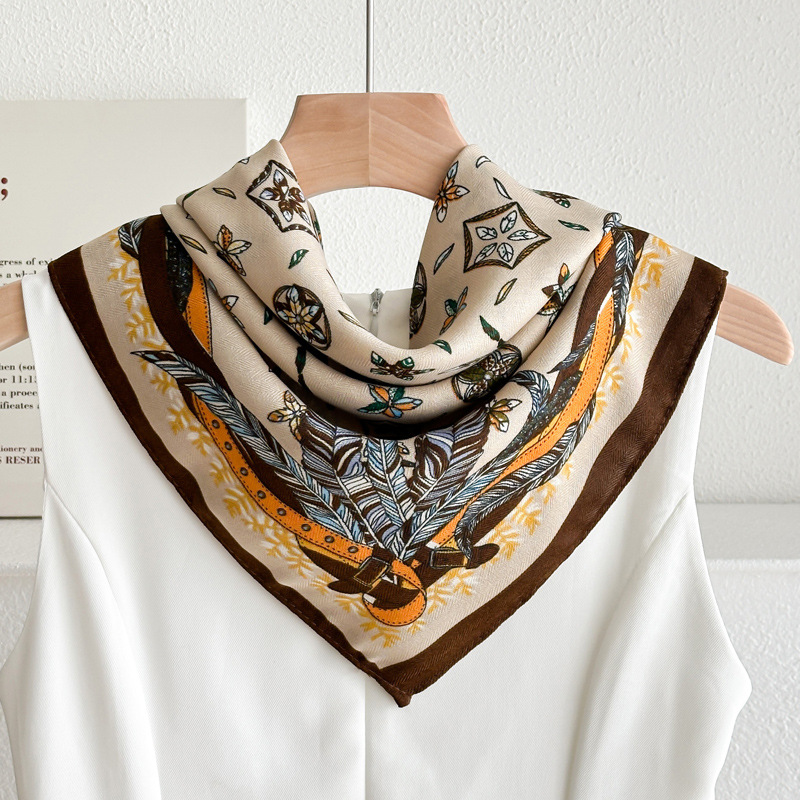 깃털 네잎꽃-카미