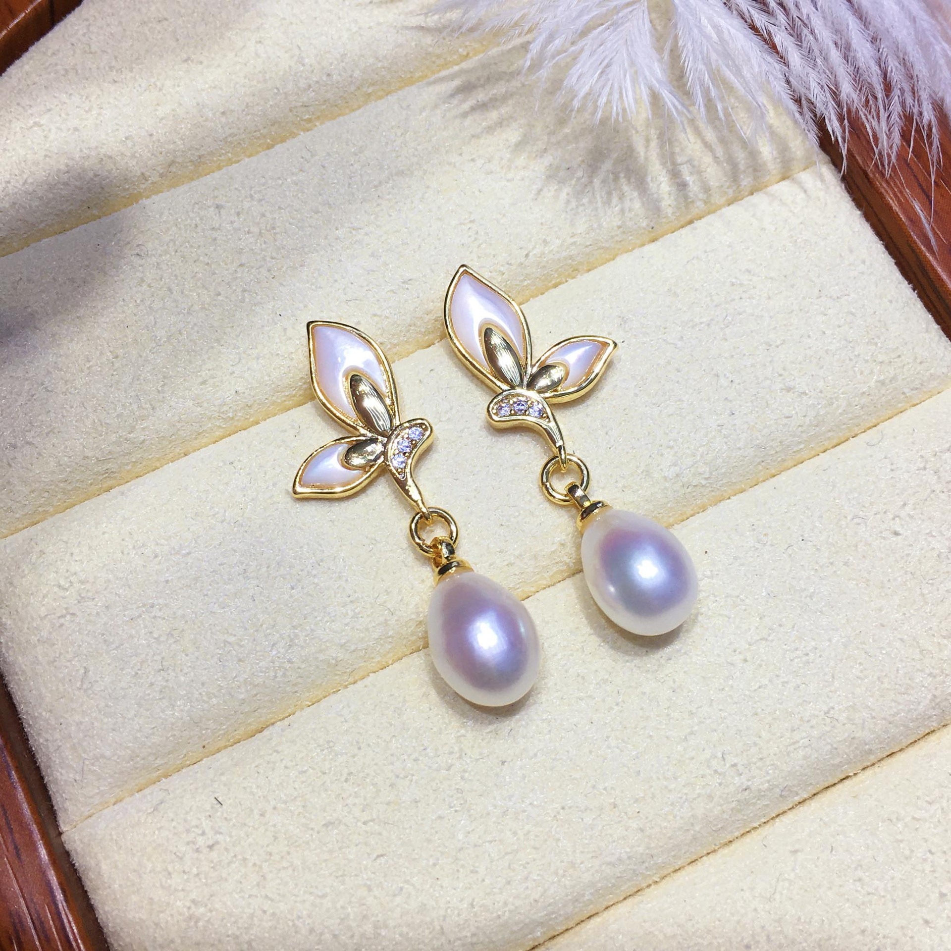 �����º�������Ԫ�� tianȻ��ˮ�������С�����ʿ��������