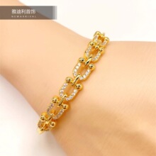 �羳�߰汾�R������C�U�Վ׺����CŮ�W���p���֭h΢��C�����l