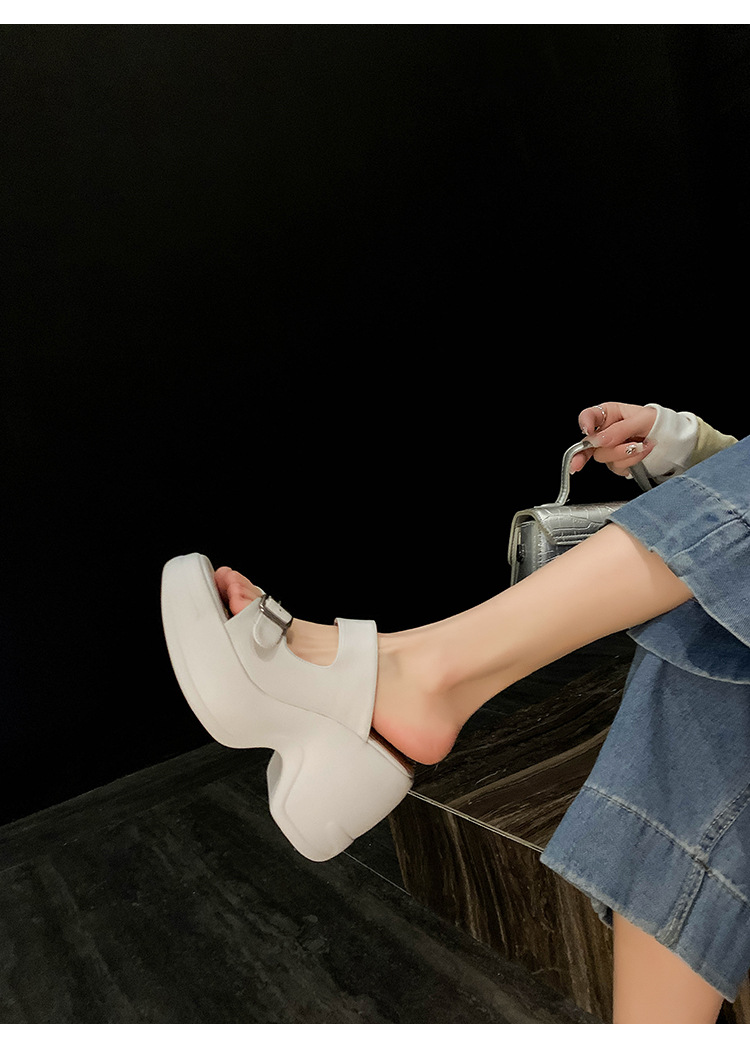 Dép sandal nữ xỏ ngón đế bệt, quai ngang hở mũi, đế dày tăng chiều cao, chống trượt, đi biển mùa hè — màu đen, màu trắng ngà, màu mơ chi tiết 15