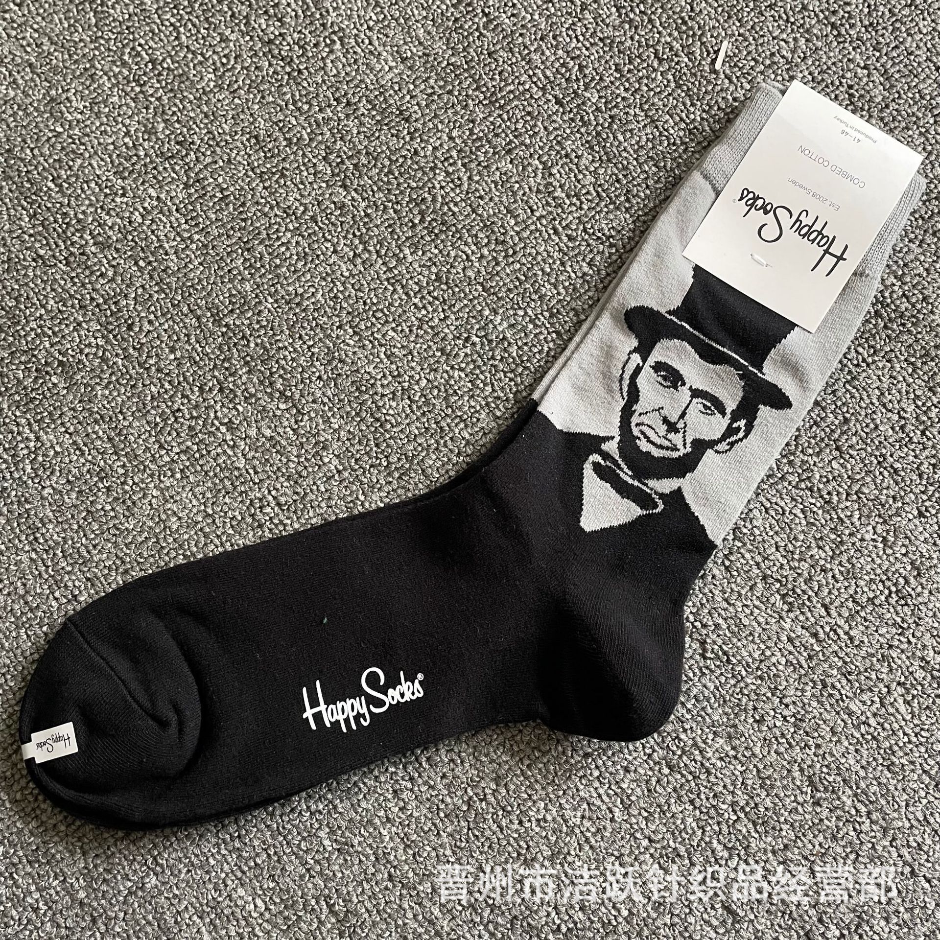 Happy socks新品高品质ハイレザー男性ソックススウェーデンコットンソックスファッションソックスカップルinsロング美脚ソックス