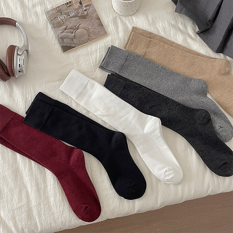 Mingyan Beautiful Ankle Thunder Wear Retro Red Simple High-grade Knee-length Calf Stacking Socks Women's Angora Red