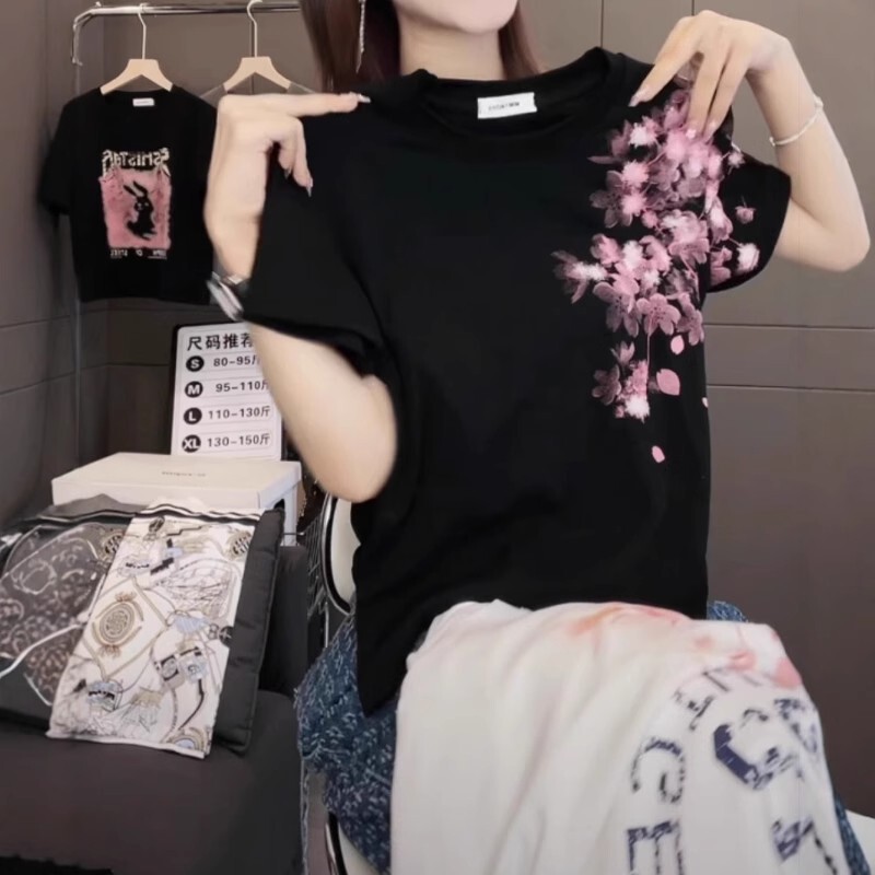 大きいサイズの西洋風プリントラウンドネック半袖Tシャツ新しい夏のファットMMスリムフィットファッショナブルカジュアル多用途トップ|undefined
