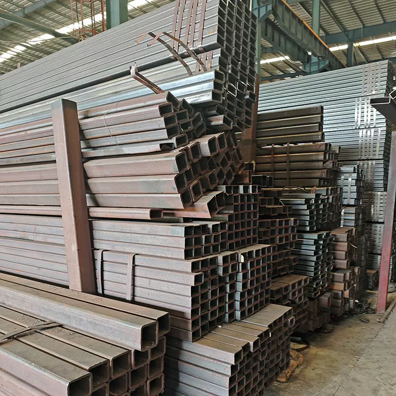 现货热镀锌管方管40x60矩形铁50x50厚壁6米规格全