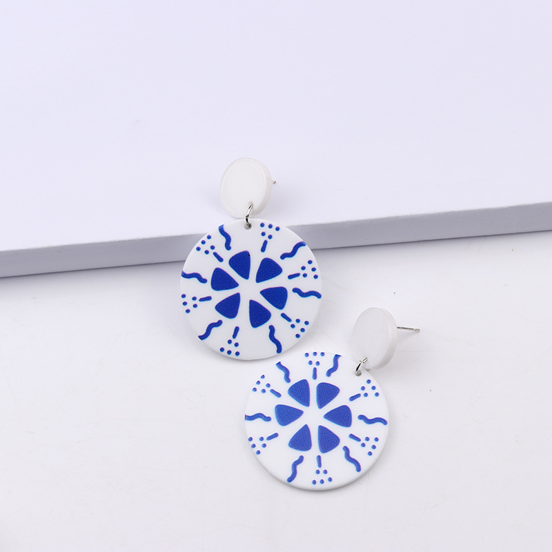 18g Weight Drop Earrings Classification 1 Pair Quantity Daily Occasion Acrylic Material Flower Pattern Women'S Gender Stoving Varnish Design Retro Style 1 Pair Retro Flower Stoving Varnish Arylic Drop Earrings 8