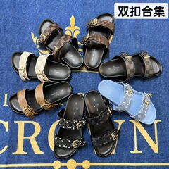 外国貿易 L ホームスリッパ高バージョン老眼レターラバーメタルバックル男性と女性のフラットスリッパ卸売