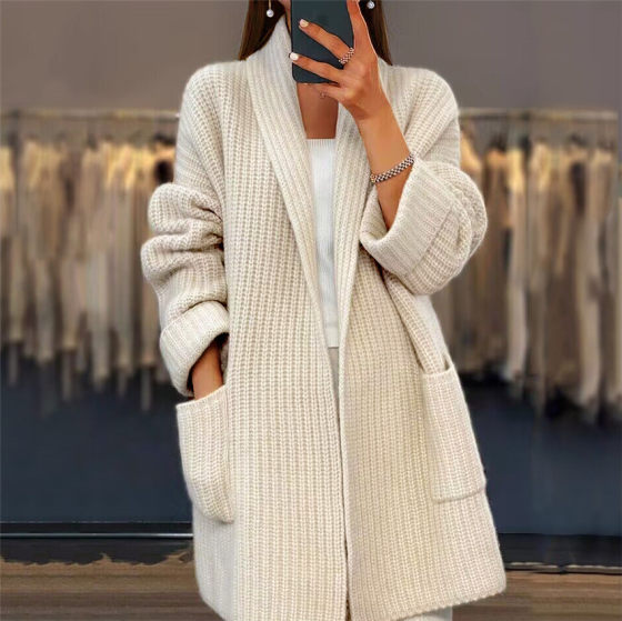 Foreign Trade Women's 2024 Autumn and Winter New Women's Thickened Solid Color V-neck Knitted Cardigan Loose Pocket Sweater Jacket