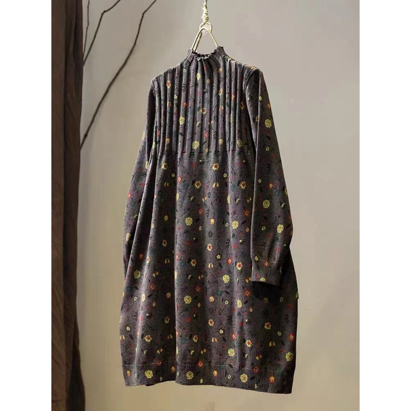 Retro Printed Half Turtleneck Cotton Sweater Skirt for Women, Loose Autumn Slimming Look and Flesh-Covering Mid-Length Bottoming Knitwear Retro Printed Half Turtleneck Cotton Sweater Skirt for Women, Loose Autumn Slimming Look and Flesh-Covering Mid-Length Bottoming Knitwear